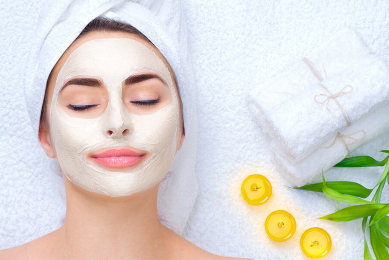 Online Facial Beauty Course - 8 Modules - Janets - Online | Wowcher
