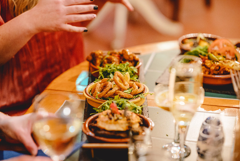 The QUARTER Potbank: 4 Tapas & Cocktails for Two | Wowcher