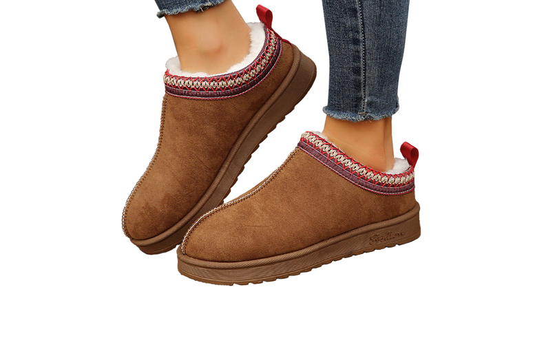 Brown Women’s Faux Suede Cosy Flat Slippers – Warm Lined, Slip-On House Shoes | Wowcher