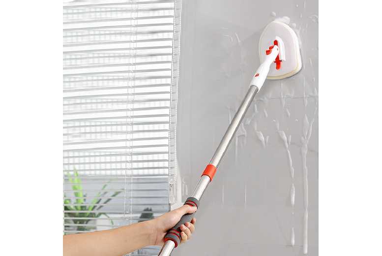 3-in-1 Multi-Surface Cleaning Brush Kit – Adjustable Handle, Interchangeable Heads, Ultimate Reach | Wowcher 3-in-1 Multi-Surface Cleaning Brush Kit – Adjustable Handle, Interchangeable Heads, Ultimate Reach | Wowcher