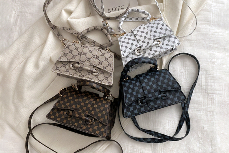 Unisex Black Designer  Hacker Project Small Hourglass Bag - Perfect Summer Accessory | Wowcher