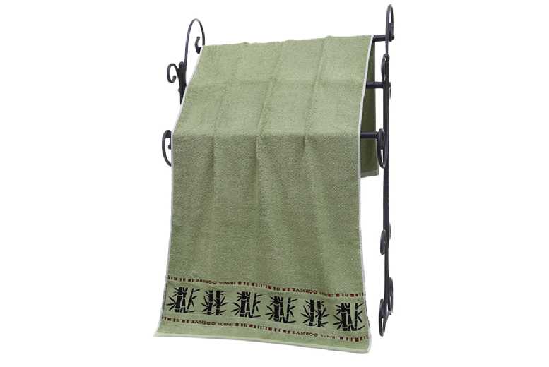 Luxurious 3-Piece Bamboo Fiber Bath Towel Set | Wowcher