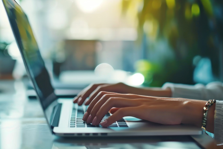 Windows 11 Home Software License - OEM Digital Download, Professional Edition, Lifetime Key for 1 PC | Wowcher