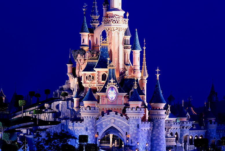 £99 for a Disneyland® trip inc. a one-day Park pass, fast track ride entry, return coach from a choice of 10 locations and an Eiffel Tower photo stopover - save 34%