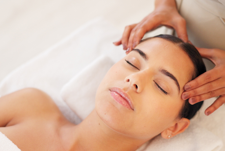 1-Hour Facial with Five Options at Divine Hair & Beauty Salon – North London | Wowcher
