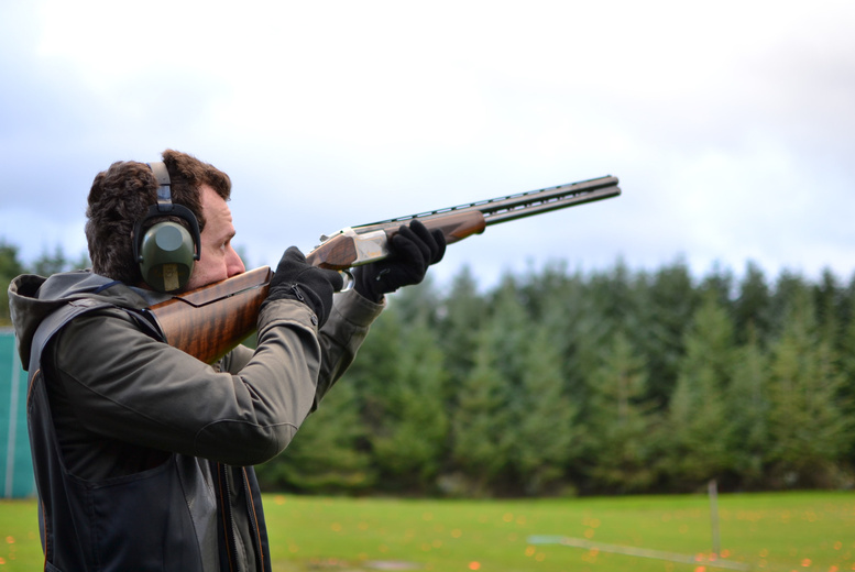 Clay Pigeon Shooting Experience with 10 Clays for One or Two at Mickley Hall, Cheshire – Perfect for Father’s Day | Wowcher