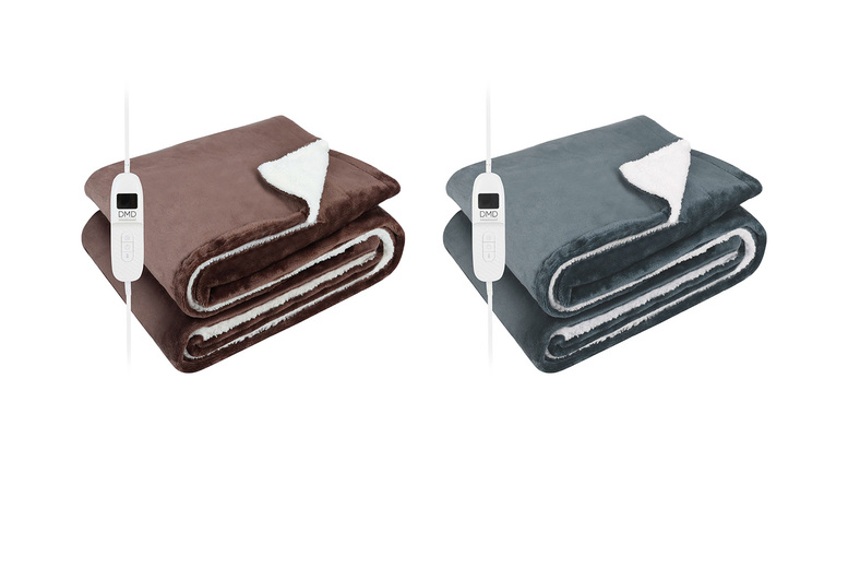 Ultra Soft Electric Heated Sherpa Fleece Blanket - 2 Colours | Wowcher