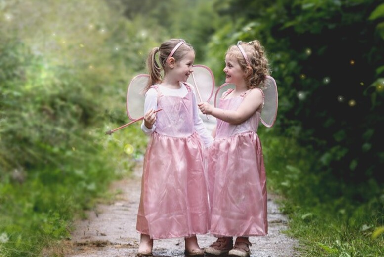 Fairytale Woodland Photoshoot with 5 Prints – Nottingham | Wowcher Fairytale Woodland Photoshoot with 5 Prints – Nottingham | Wowcher