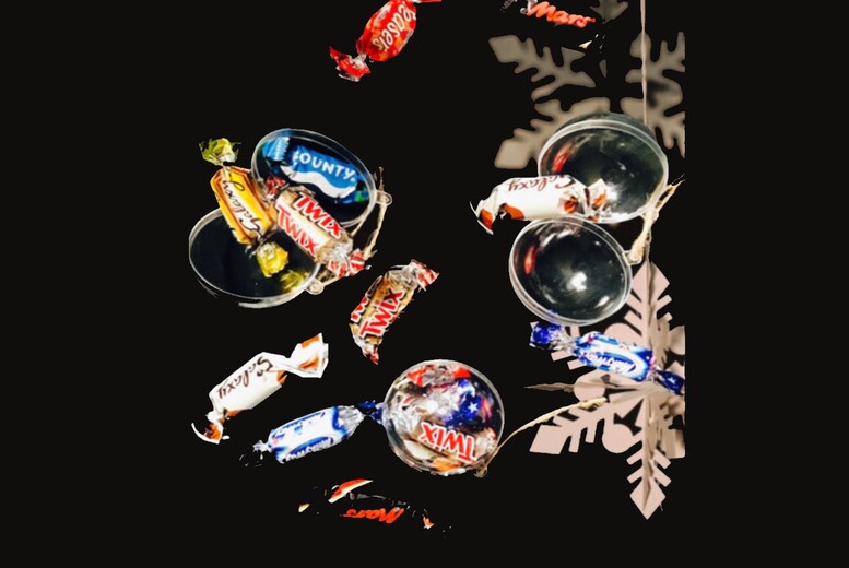 Personalised Handcrafted Christmas Bauble Gift Set – Filled with Chocolates, 6cm, Transparent Plastic | Wowcher