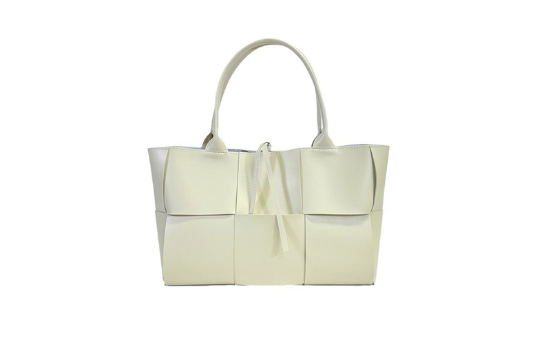 Khaki Women’s Vegan Leather Patchwork Handbag – Vintage- Medium Tote, Organiser Zip Pocket, 4 Colours | Wowcher Khaki Women’s Vegan Leather Patchwork Handbag – Vintage- Medium Tote, Organiser Zip Pocket, 4 Colours | Wowcher