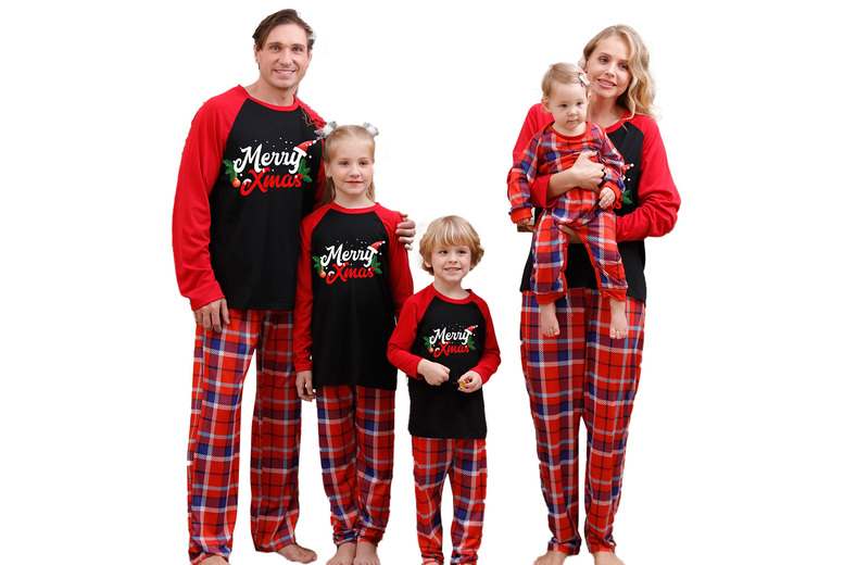 Unisex Black Lightweight Family Summer Pyjama Sets – Breathable, Soft, and Stylish Loungewear in 6 Festive Designs | Wowcher