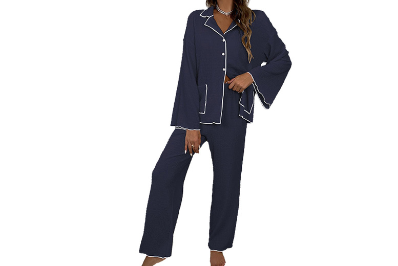 Grey Women’s Lightweight Button Down Summer Pyjama Set – Breathable, Stretchy Loungewear in 4 Sizes & 9 Colours | Wowcher Grey Women’s Lightweight Button Down Summer Pyjama Set – Breathable, Stretchy Loungewear in 4 Sizes & 9 Colours | Wowcher