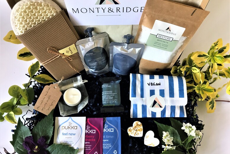 Ultimate Letterbox Vegan Pamper Hamper - 47% Off Luxury Gift Hamper from Monty & Ridge | Wowcher