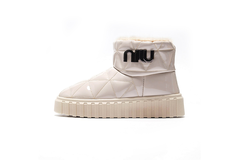 White Women’s Ankle-Length Fur-Lined Winter Boots – Slip-On, Non-Slip Sole, Polyurethane Upper | Wowcher