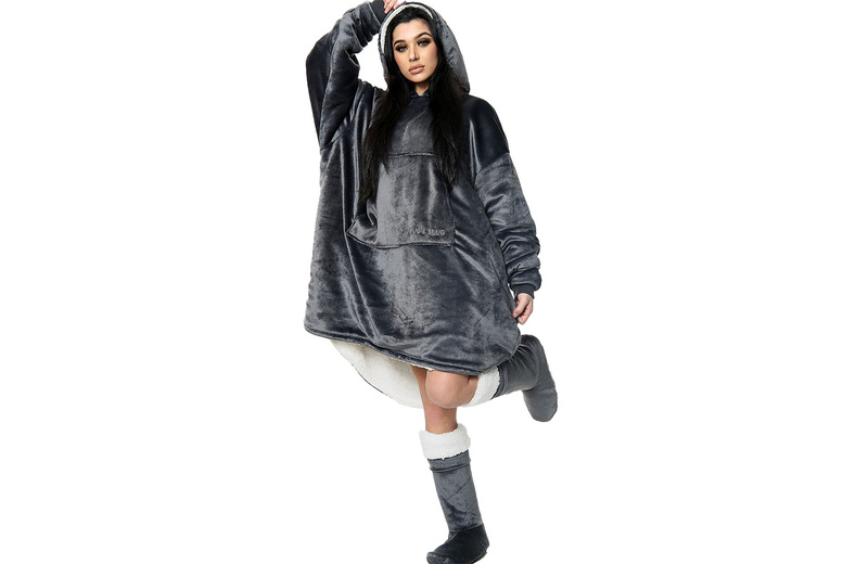 Unisex Navy Oversized Lightweight Fleece Blanket Hoodie – 5 Colours, Unisex Cosy Loungewear | Wowcher