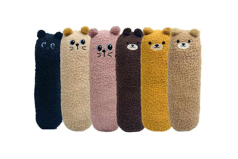 Unisex Cream Lightweight Plush Animal Heating Pad – Breathable Summer Comfort Accessory | Wowcher Unisex Cream Lightweight Plush Animal Heating Pad – Breathable Summer Comfort Accessory | Wowcher