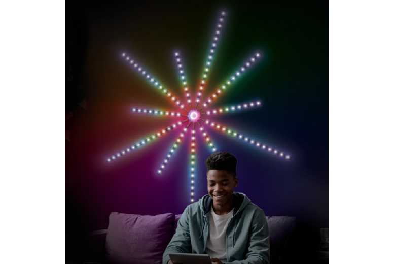 Dazzling RED5 Firework Light | Wowcher