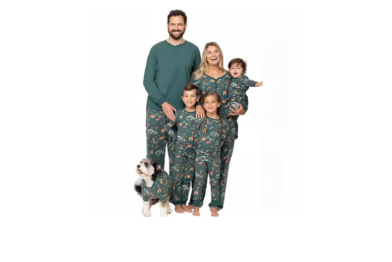 Unisex Green Lightweight Animal Print Family Pajama Set – Breathable Summer Loungewear | Wowcher