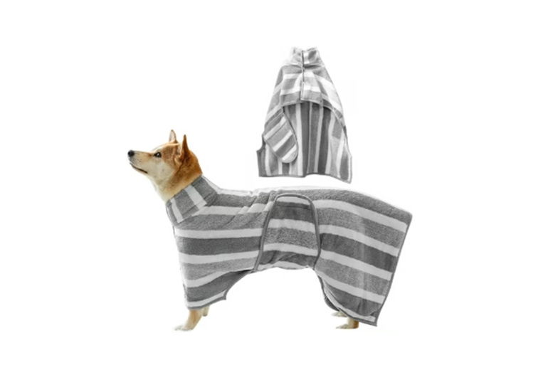 Luxurious Pet Bathrobe Towel | Wowcher