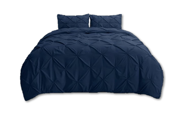 Luxury Pintuck Polycotton Duvet Set - Soft, Fade-Resistant, Machine Washable - 4 Sizes & 13 Colours | Wowcher