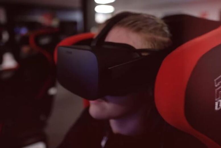 F1 Simulator Experience - 30 Minutes, 2x Races With Qualifying - Eddie Irvine Sports, Bangor | Wowcher