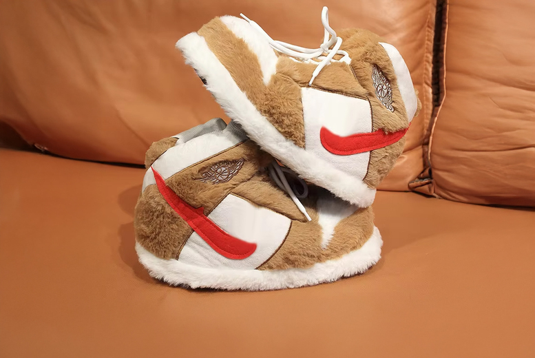 Unisex Free Size Nike Dunk  Chunky Warm Slippers, Brown | Wowcher