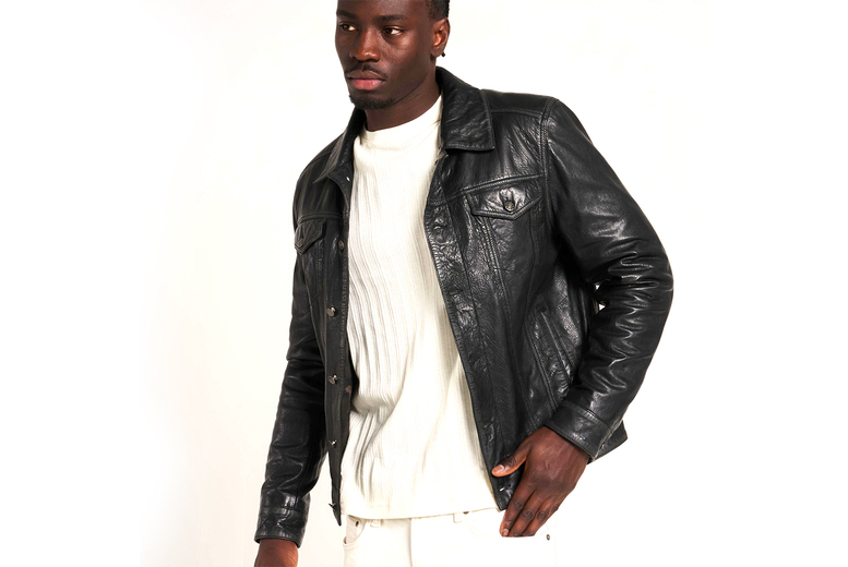 Men’s Real Leather Trucker Jacket – 6 Sizes Men’s Real Leather Trucker Jacket – 6 Sizes