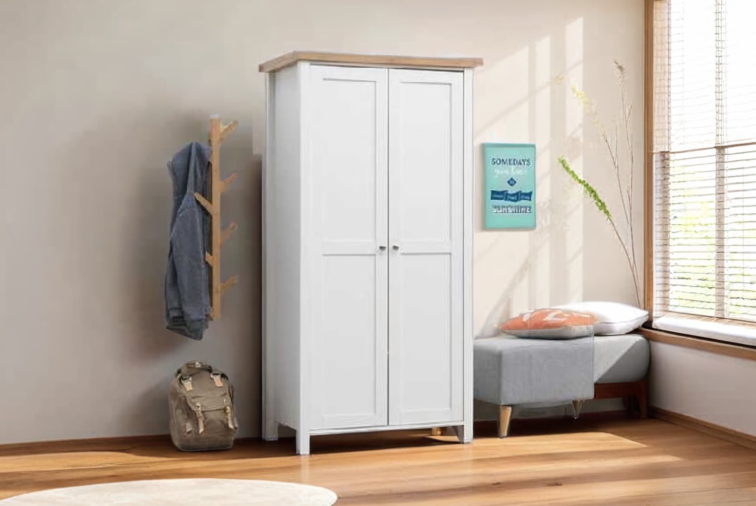 Sleek & Modern Bedroom Furniture Set with Oak Top Finish Sleek & Modern Bedroom Furniture Set with Oak Top Finish