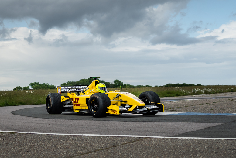 Formula 1 Jordan EJ12 Suzuka Legend Driving Experience – 20 Laps, Bovingdon Airfield, with Drift Limits | Wowcher
