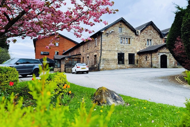 4* Spa Day with 60-Minute Treatment, Spa Access, Afternoon Tea & Prosecco – Park Hall Resort, Preston | Wowcher 4* Spa Day with 60-Minute Treatment, Spa Access, Afternoon Tea & Prosecco – Park Hall Resort, Preston | Wowcher