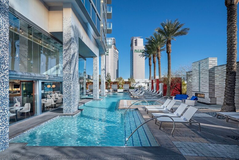 4* NYC & Las Vegas Multi-City Break: Central Award Winning Hotels & Return Flights | Wowcher 4* NYC & Las Vegas Multi-City Break: Central Award Winning Hotels & Return Flights | Wowcher