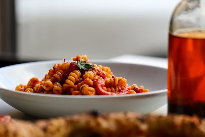 Sandro’s Pizza or Pasta Experience for Two with Wine Upgrade – Finnieston, Glasgow | Wowcher