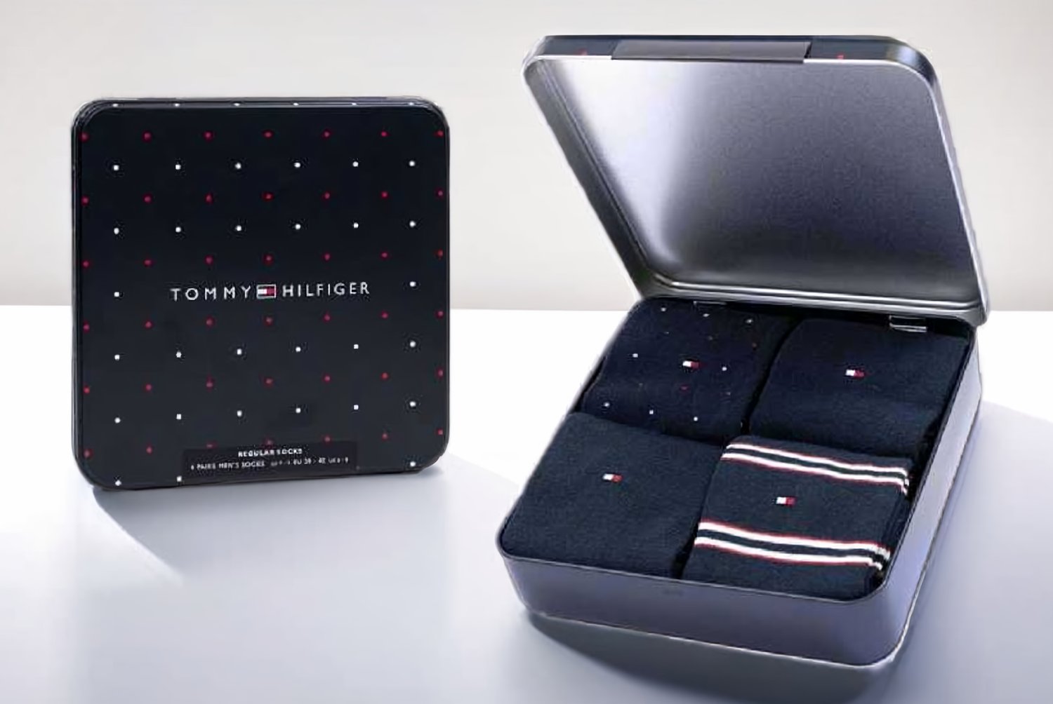 Tommy Hilfiger Men’s Cotton Crew Socks Gift Set – 4 Pairs, Breathable, Logo Design, UK 9-11 | Wowcher