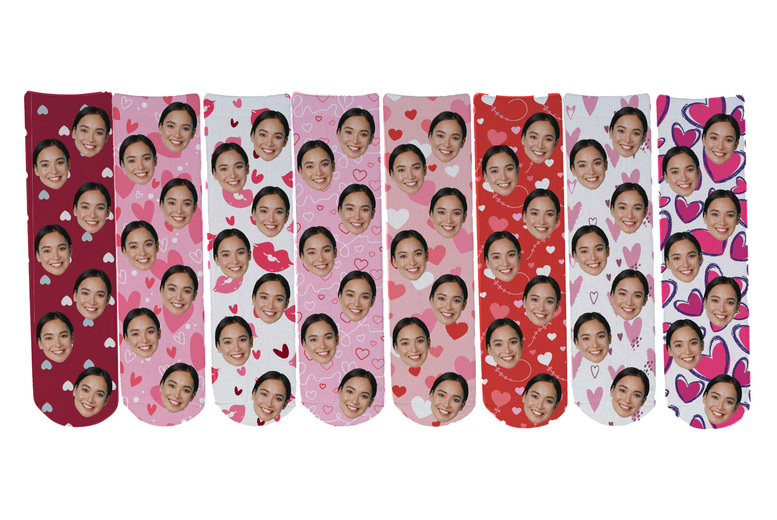 Personalised Valentines Socks – 1 or 2 Pairs | Wowcher