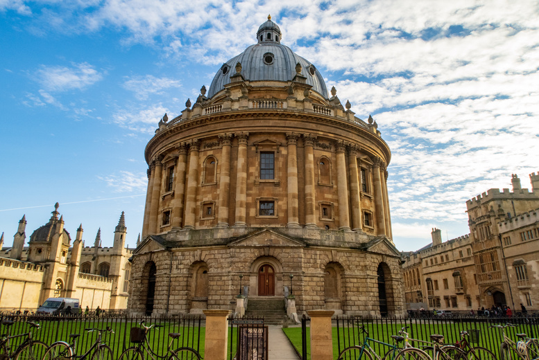 4* Oxford City Break: River Cruise Sightseeing & Cocktail Stay with Dining Upgrade Option | Wowcher 4* Oxford City Break: River Cruise Sightseeing & Cocktail Stay with Dining Upgrade Option | Wowcher