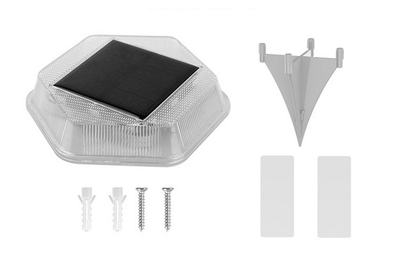 Solar Underground Outdoor Lamp – 1, 2 or 4 Pack – 3 Colours | Wowcher