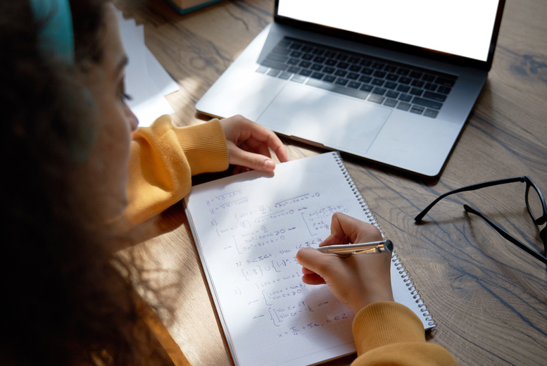 Functional Mathematics Online Course with Certificate | Wowcher