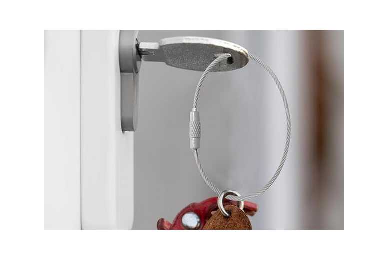 50Pcs Color Wire Keychain Cable Rings | Wowcher