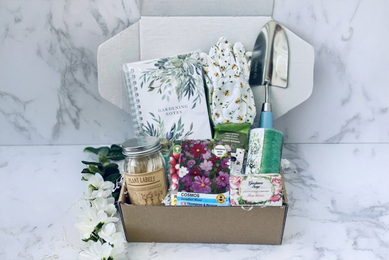 Women’s Gardening Hamper Gift Set – Tools, Seeds & Accessories | Wowcher