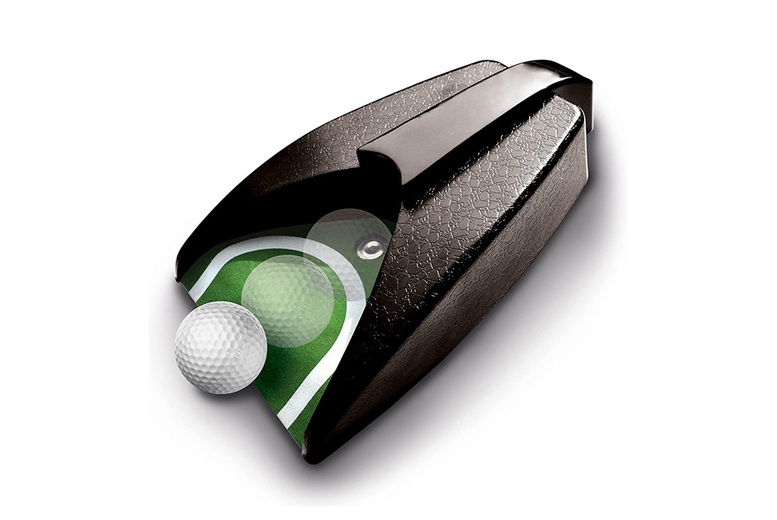 Automatic Golf Putter Returner – Elevate Your Game Indoors & Outdoors | Wowcher Automatic Golf Putter Returner – Elevate Your Game Indoors & Outdoors | Wowcher