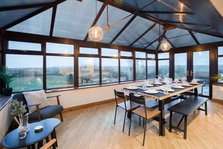 4* Anglesey, Wales Cottage Retreat – Up to 6 People for 2-7 Nights with Private Hot Tub Option & Family Stays Available – School Holiday Availability! 4* Anglesey, Wales Cottage Retreat – Up to 6 People for 2-7 Nights with Private Hot Tub Option & Family Stays Available – School Holiday Availability!