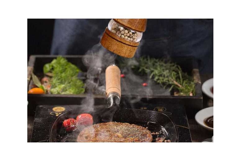 Adjustable Manual Salt and Pepper Grinder | Wowcher