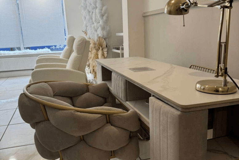 Japanese Head Spa Experience with Luxury Drink & Snack - 45-Minute Treatment, All Dolled Up Salon, Nottingham | Wowcher