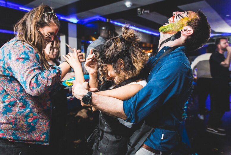 Party N Paint Entry for One - Drinks, Dancing & Painting Experience at Multiple London Locations | Wowcher