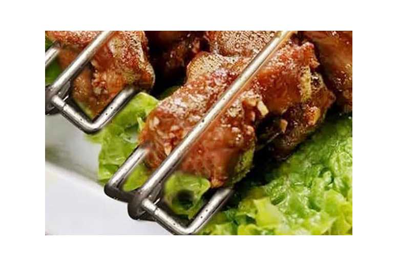 Chicken Wing BBQ Grilling Fork Rail | Wowcher