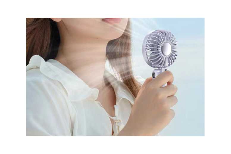 Digital Display Handheld Fan – 5-Speed Portable, Foldable & Aromatherapy Compatible | Wowcher Digital Display Handheld Fan – 5-Speed Portable, Foldable & Aromatherapy Compatible | Wowcher