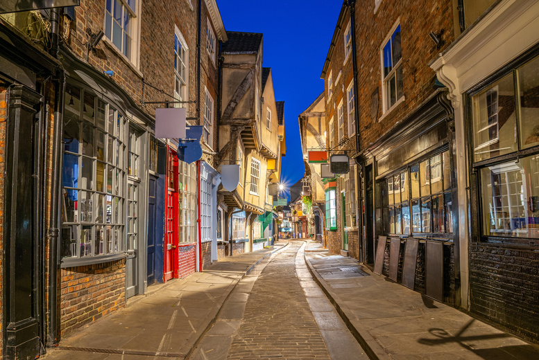 York Boutique Stay For 2 Incl Late Checkout & Prosecco – Hot Tub & Room Upgrade options available York Boutique Stay For 2 Incl Late Checkout & Prosecco – Hot Tub & Room Upgrade options available
