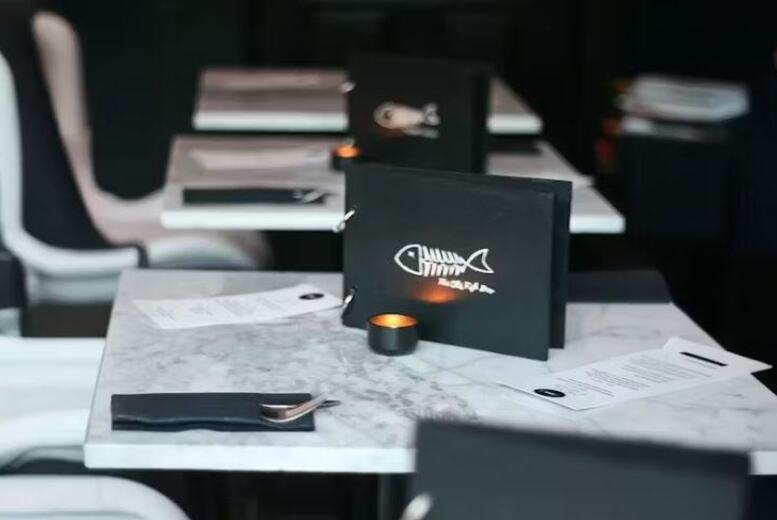 Cocktails & Oysters Experience for 2 at The Old Fish Bar, Shawlands – Group Upgrade Available, Drinks Included | Wowcher