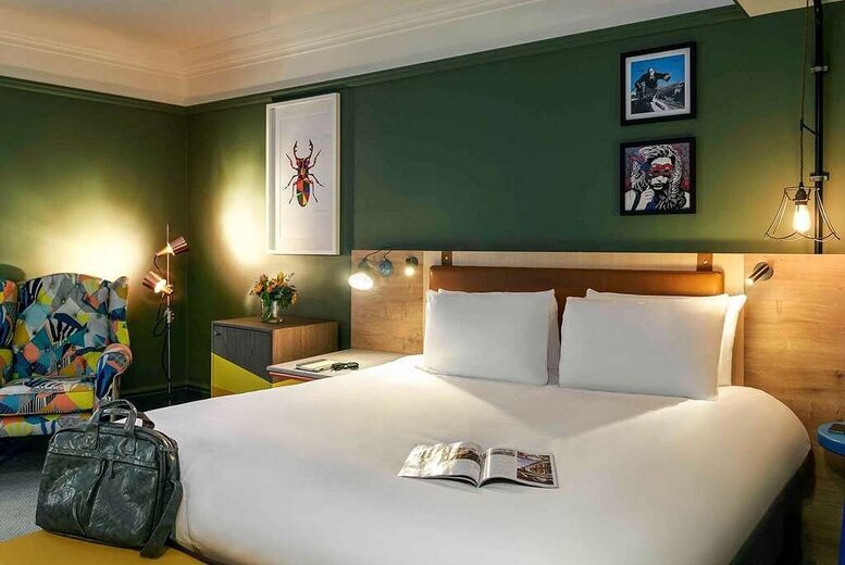 4* Central Mercure Bristol Grand Hotel Getaway, Breakfast & Late Checkout for 2 4* Central Mercure Bristol Grand Hotel Getaway, Breakfast & Late Checkout for 2