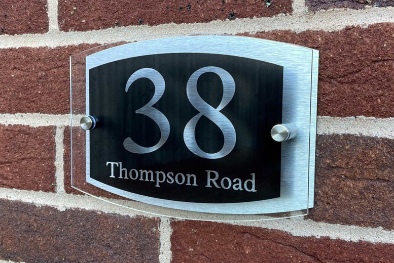 Personalised Modern Acrylic & Aluminium House Sign – Custom Door Plaque, 200mm x 140mm, Weatherproof Wall Art | Wowcher Personalised Modern Acrylic & Aluminium House Sign – Custom Door Plaque, 200mm x 140mm, Weatherproof Wall Art | Wowcher